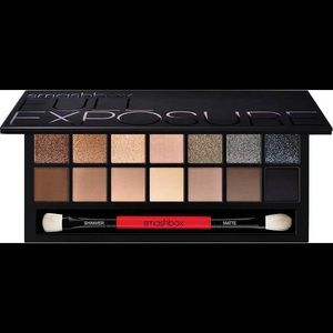 MUST GO‼️ Smashbox Full Exposure Palette